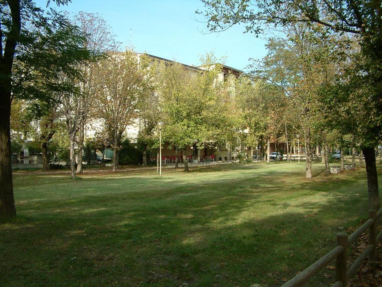 Hotel Rio Чезенатико Екстериор снимка