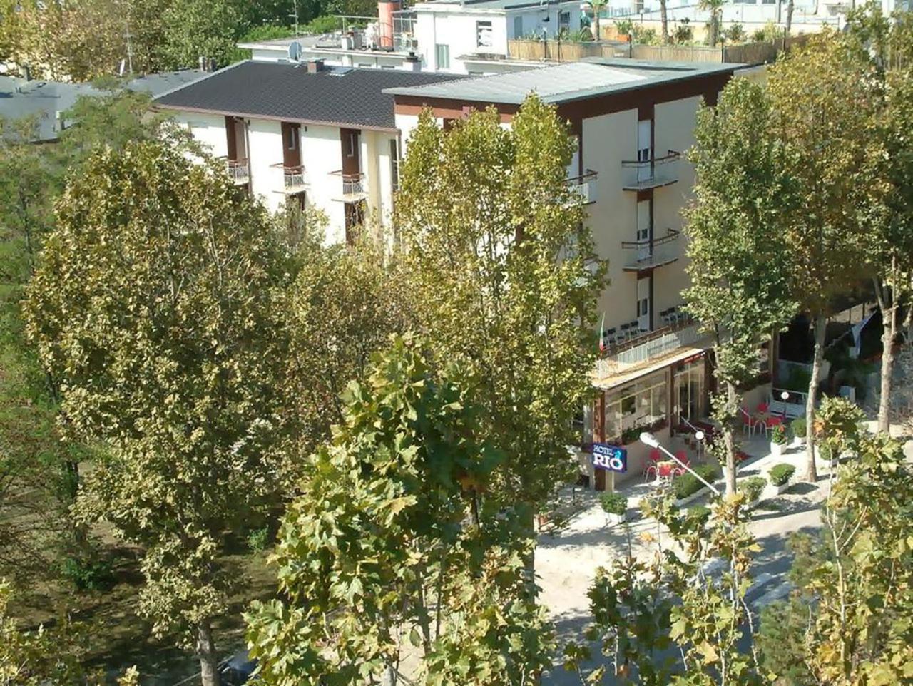 Hotel Rio Чезенатико Екстериор снимка