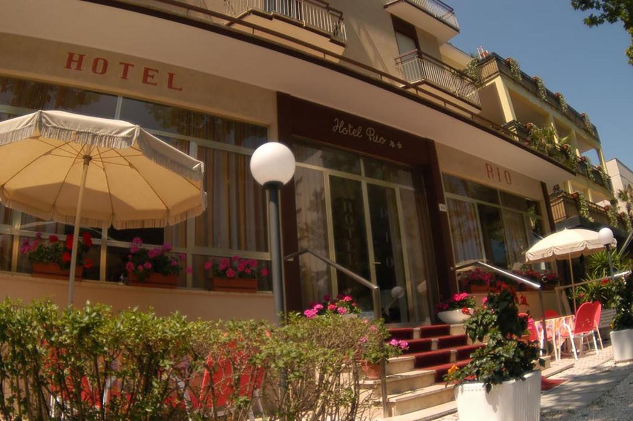 Hotel Rio Чезенатико Екстериор снимка